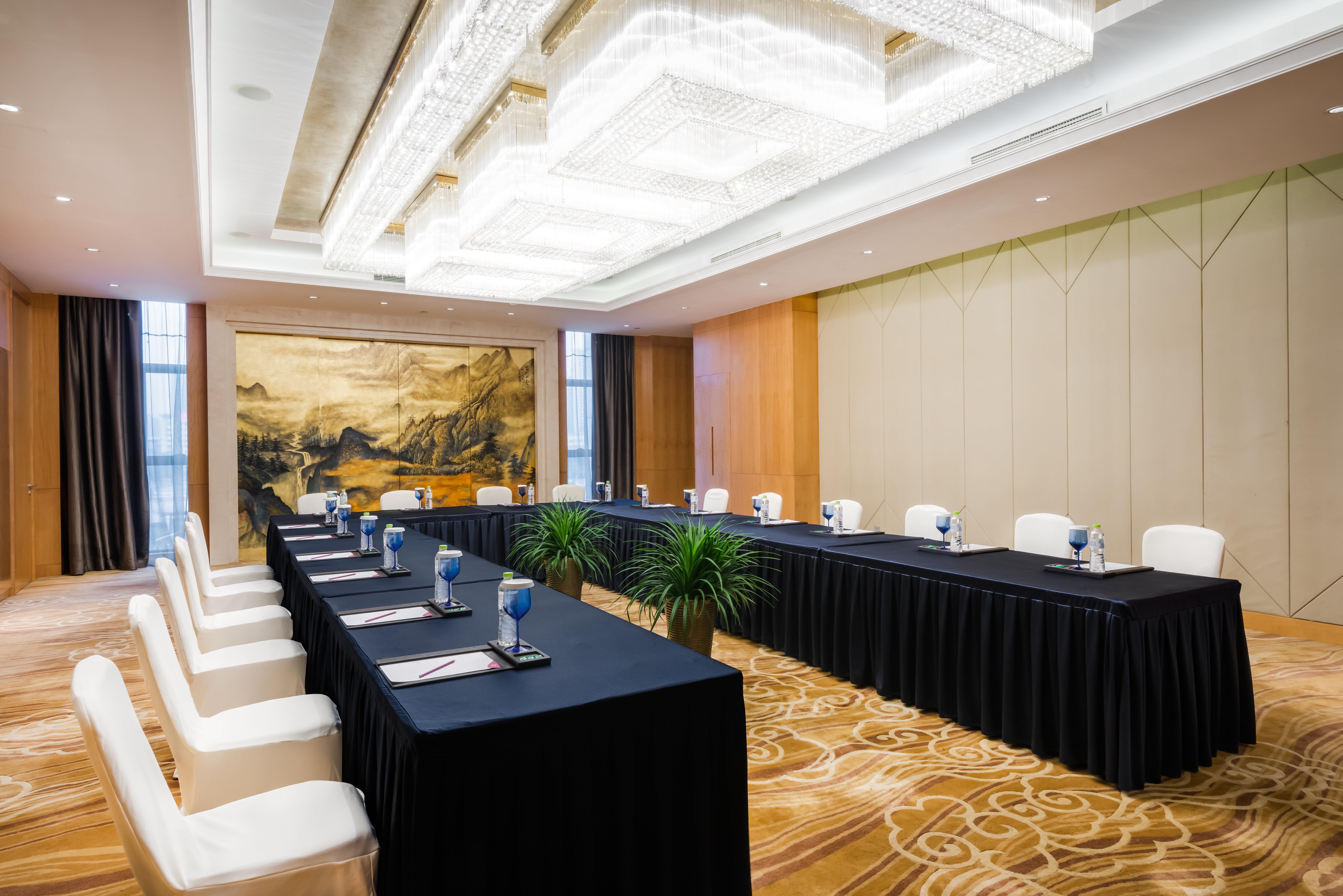 Crowne Plaza Xiangyang By Ihg Hotel Exterior foto