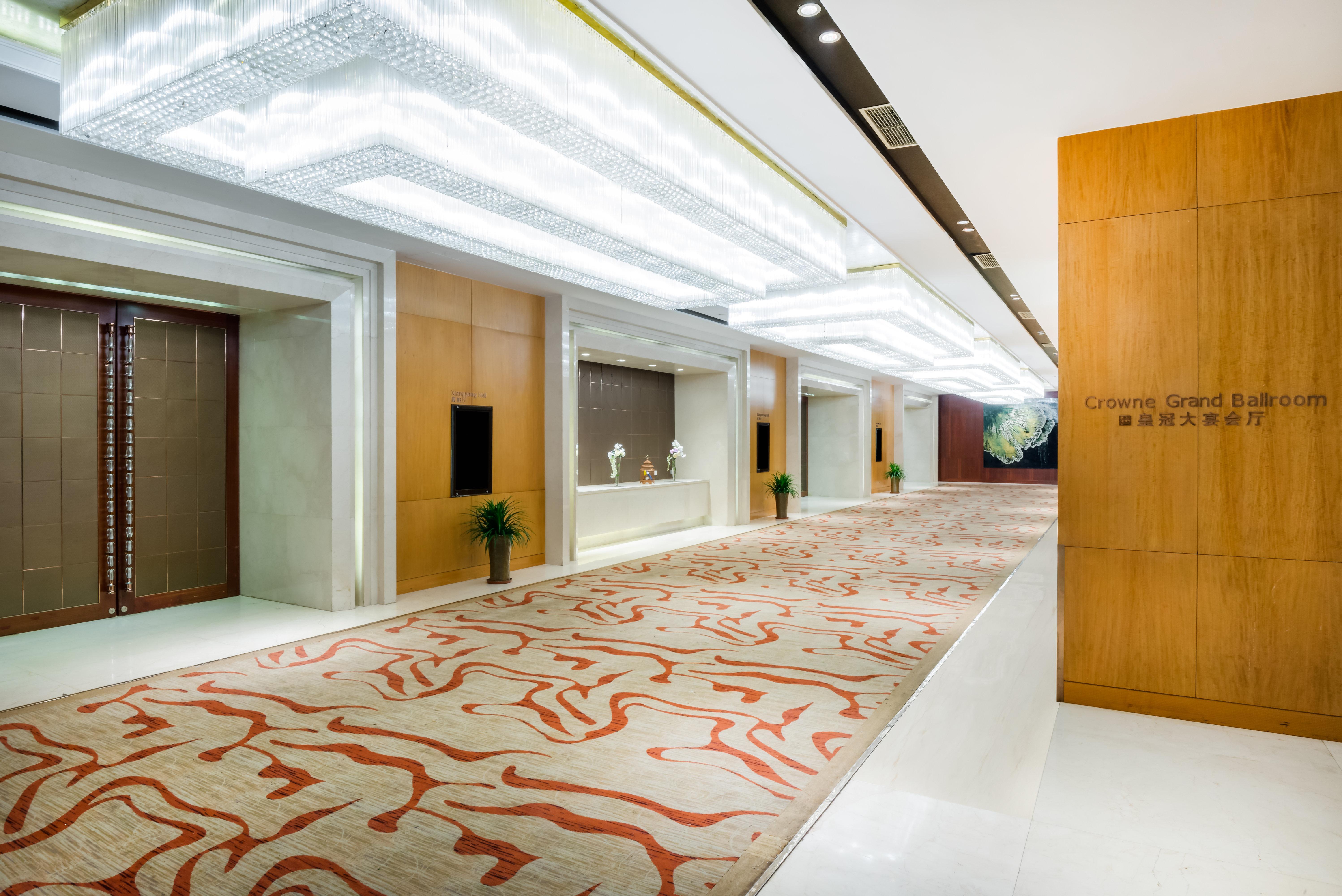Crowne Plaza Xiangyang By Ihg Hotel Exterior foto