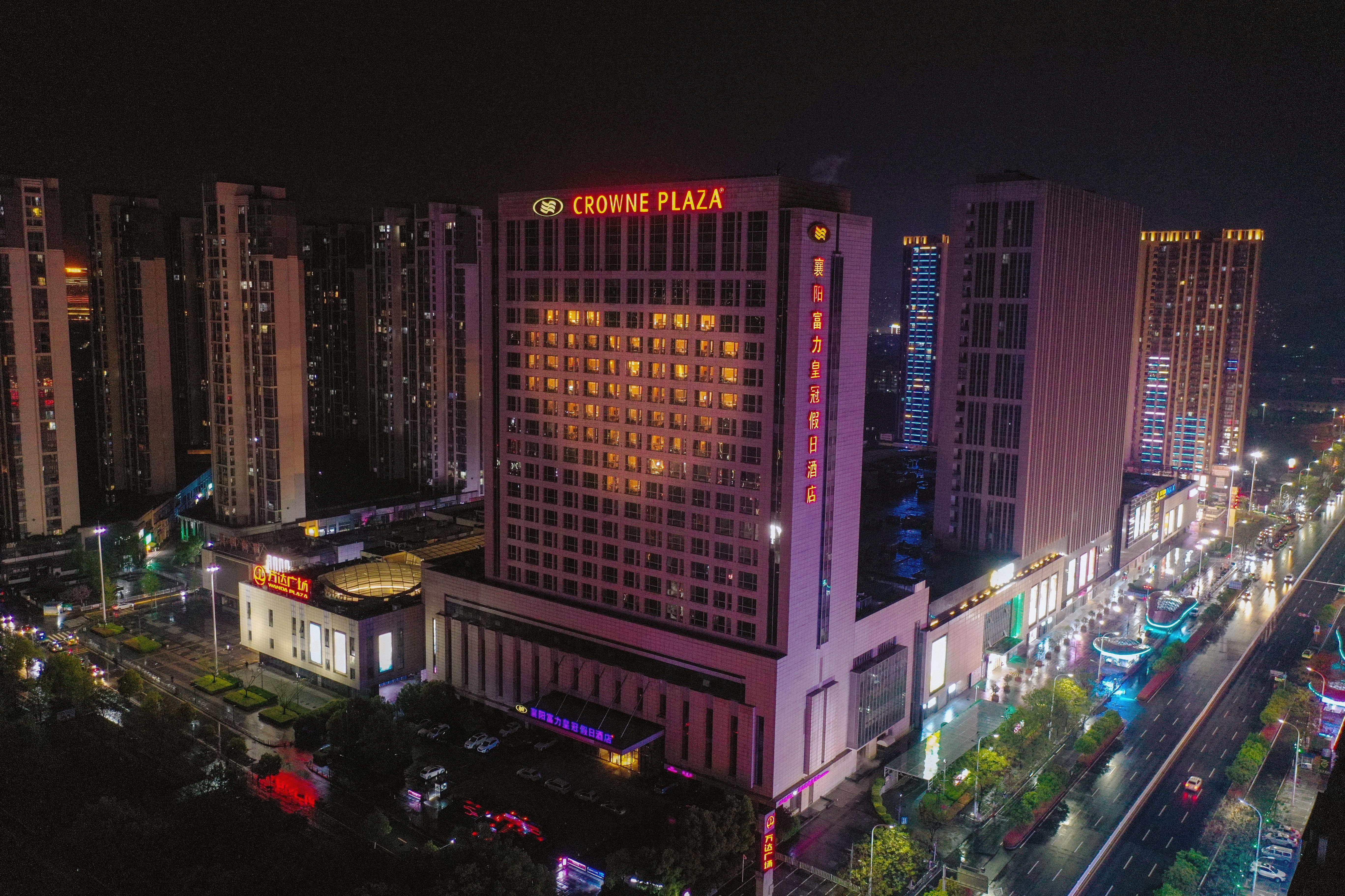 Crowne Plaza Xiangyang By Ihg Hotel Exterior foto
