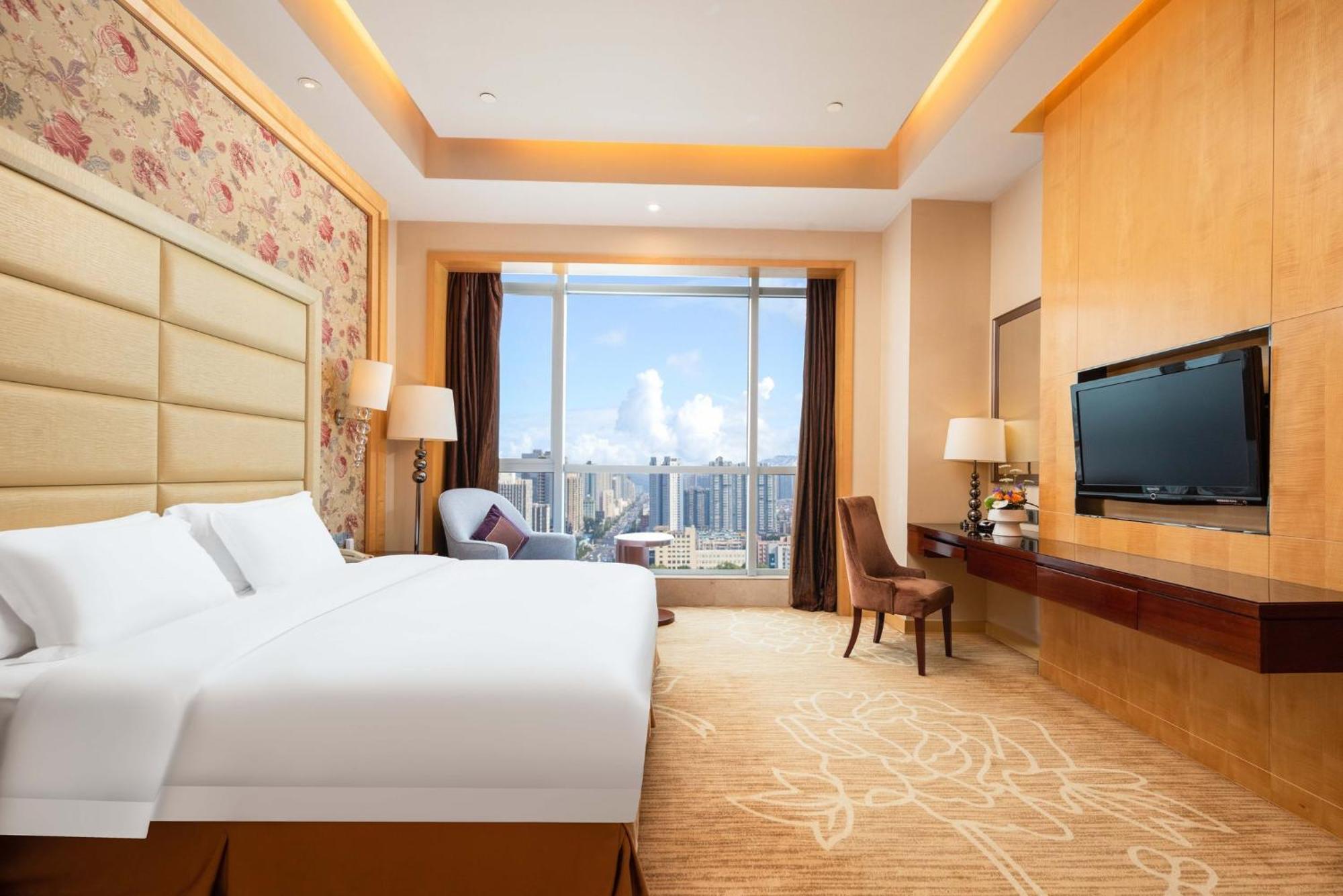 Crowne Plaza Xiangyang By Ihg Hotel Exterior foto