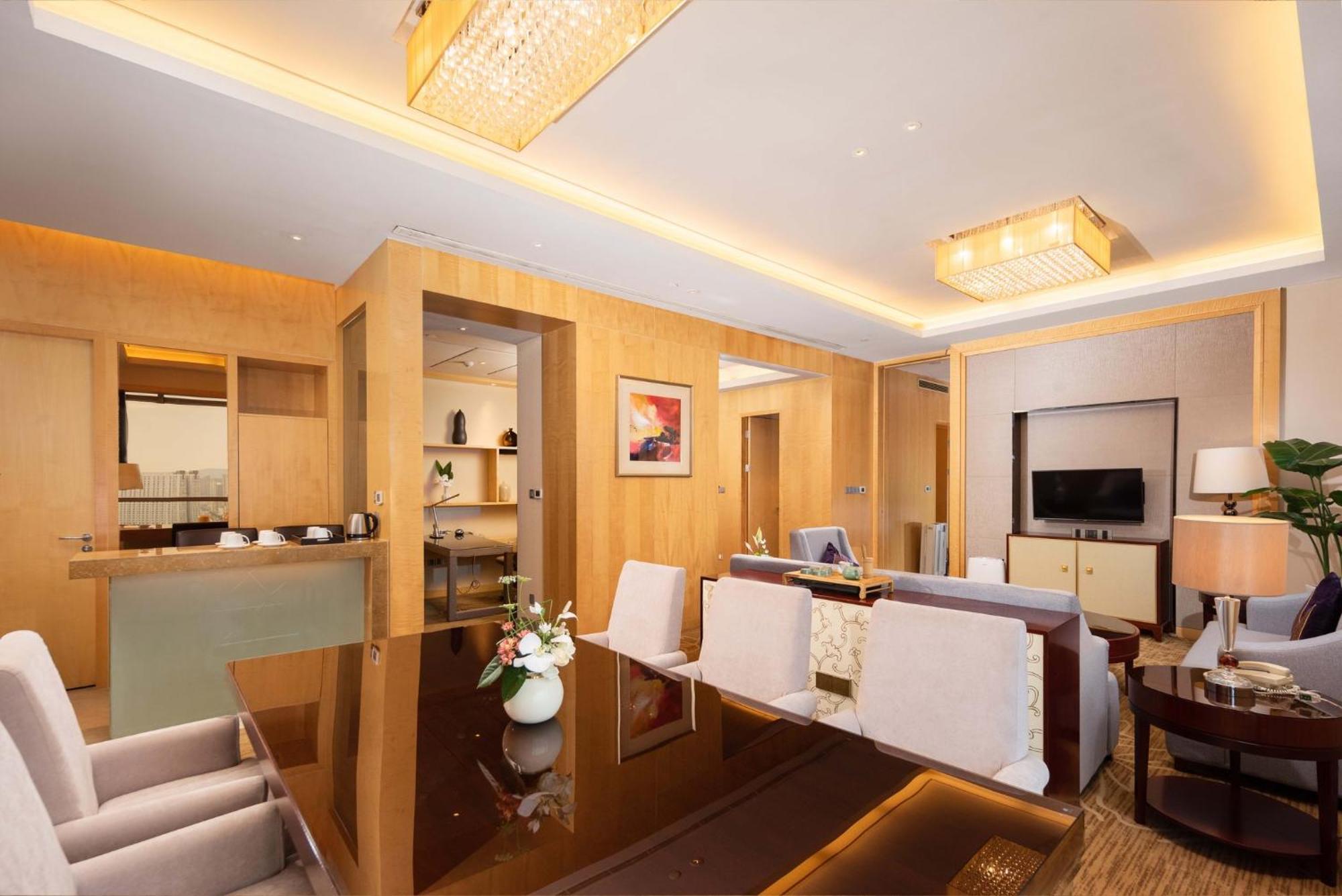 Crowne Plaza Xiangyang By Ihg Hotel Exterior foto