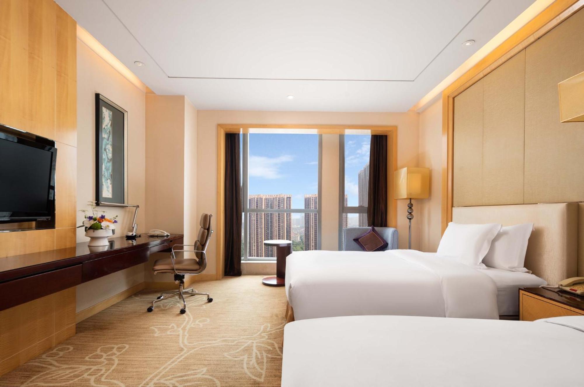 Crowne Plaza Xiangyang By Ihg Hotel Exterior foto