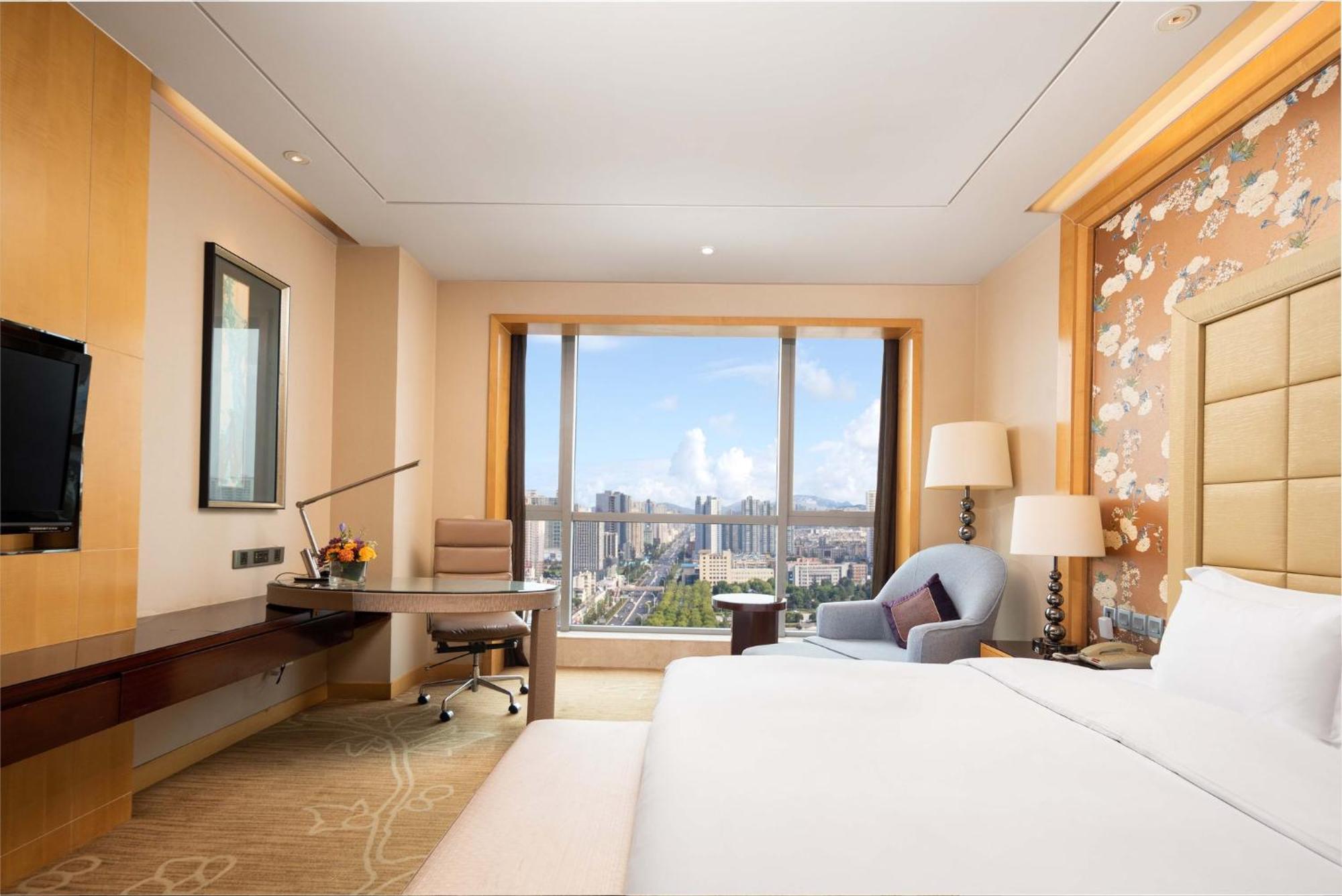 Crowne Plaza Xiangyang By Ihg Hotel Exterior foto