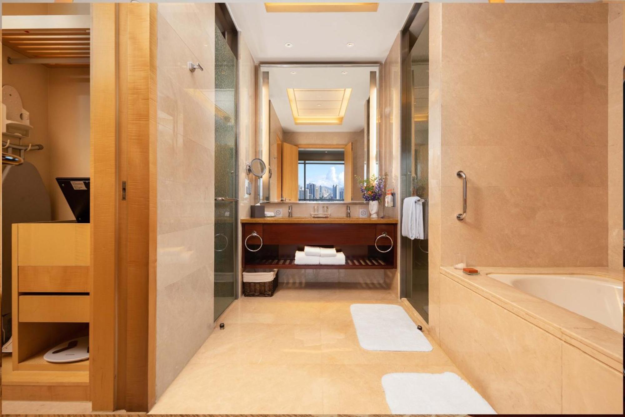 Crowne Plaza Xiangyang By Ihg Hotel Exterior foto